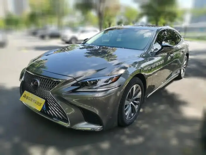 Lexus LS 2020 Model 500h Superior Edition China VI – фото 1