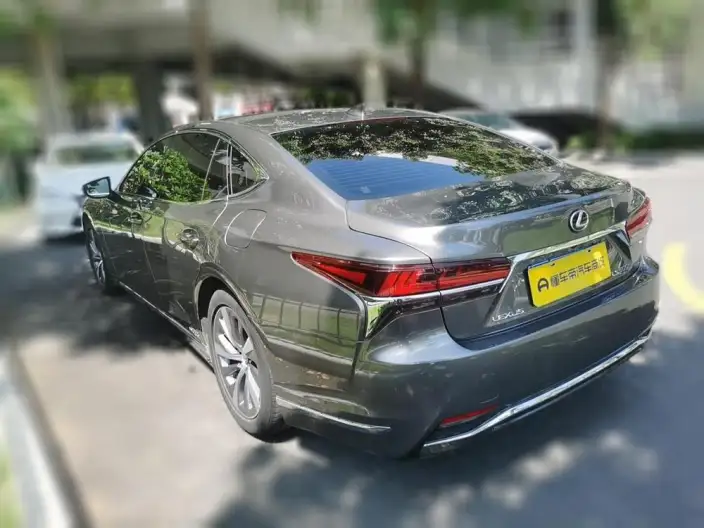 Lexus LS 2020 Model 500h Superior Edition China VI – фото 4