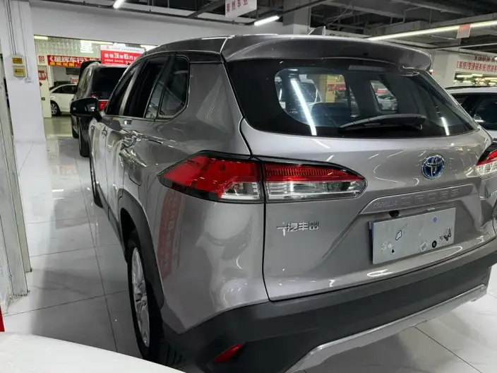 Toyota Corolla Cross 2024 Model 2.0L Intelligent Hybrid Pioneer Edition – фото 4
