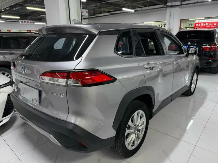Toyota Corolla Cross 2024 Model 2.0L Intelligent Hybrid Pioneer Edition – фото 5