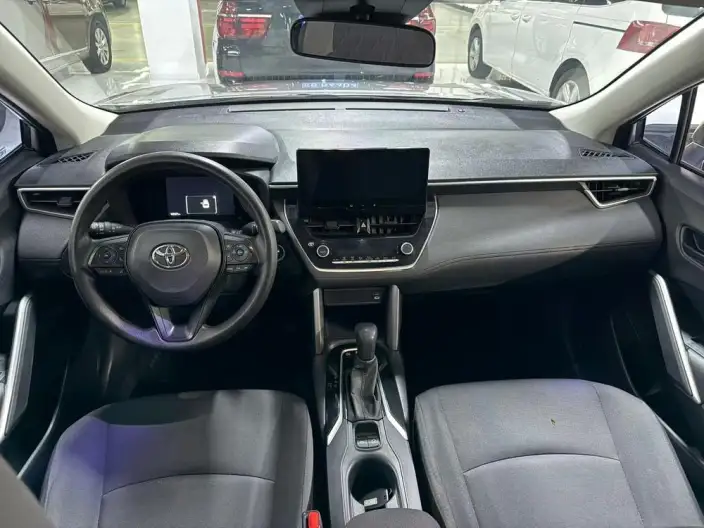 Toyota Corolla Cross 2024 Model 2.0L Intelligent Hybrid Pioneer Edition – фото 6