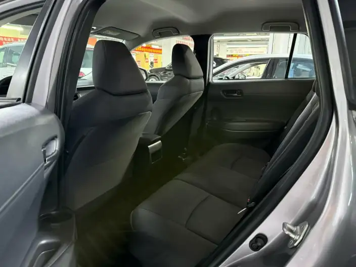 Toyota Corolla Cross 2024 Model 2.0L Intelligent Hybrid Pioneer Edition – фото 9