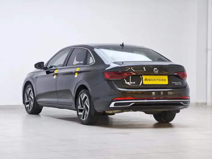 Volkswagen Sagitar 2023 Model 300TSI DSG Beyond Edition – фото 5