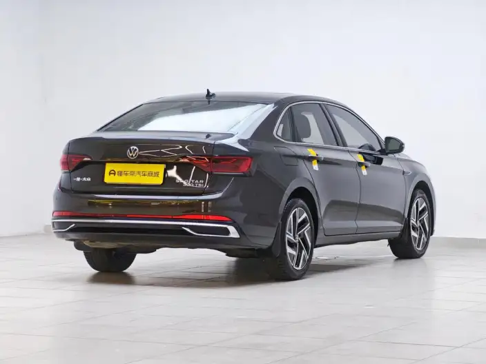 Volkswagen Sagitar 2023 Model 300TSI DSG Beyond Edition – фото 7