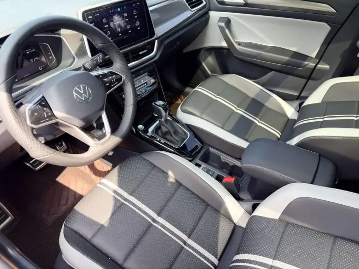 Volkswagen T-Roc 2024 Model 300TSI DSG Chenguang Edition – фото 7