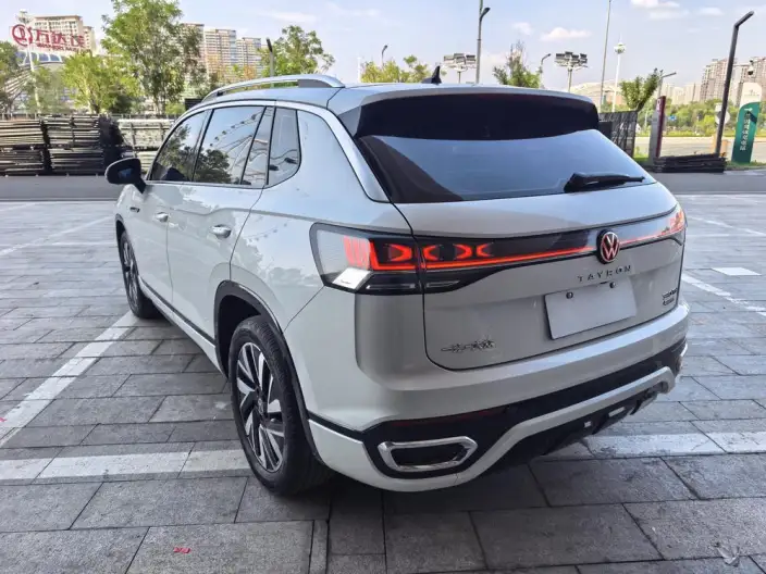 Volkswagen Tayron 2023 Model 380TSI 4WD R-Line High Power Edition – фото 4