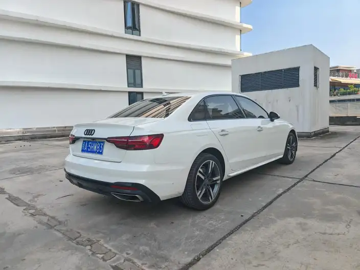 Audi A4 L 2020 Model 40 TFSI Luxury Dynamic Model – фото 4