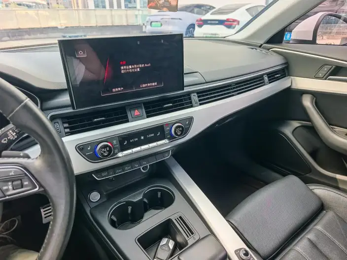 Audi A4 L 2020 Model 40 TFSI Luxury Dynamic Model – фото 6