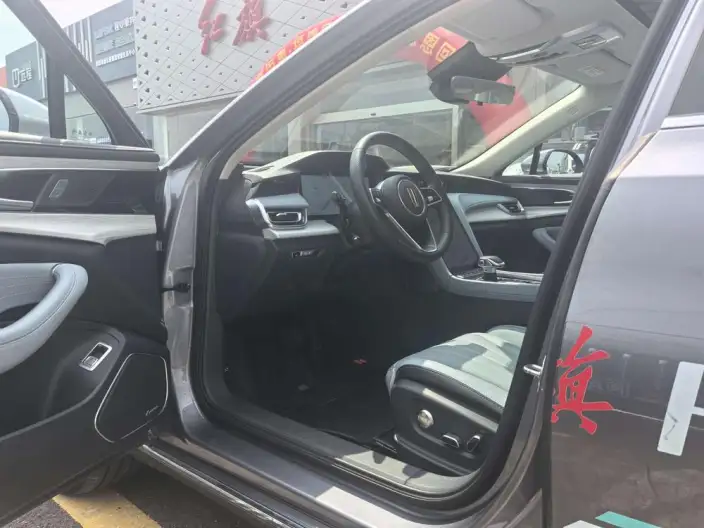 Hongqi H5 PHEV 2025 Model 170 Chao Hybrid Edition – фото 9