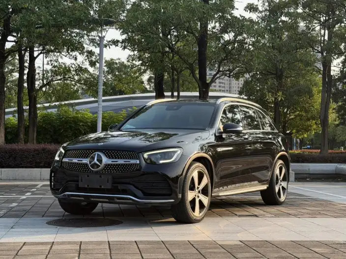 Mercedes-Benz GLC 2020 Model GLC 300 L 4MATIC Luxury Model