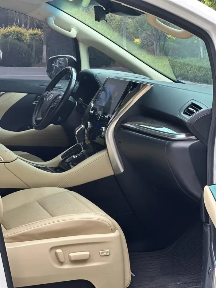 Vellfire 2020 Model Hybrid 2.5L HV Premium Edition – фото 9