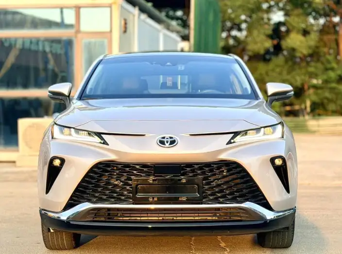 Venza 2023 Model 2.0L CVT 2WD Premium Edition – фото 2