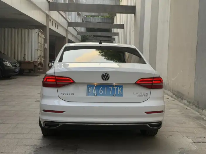 Volkswagen Lavida 2021 Model 280TSI DSG Comfort Edition – фото 4