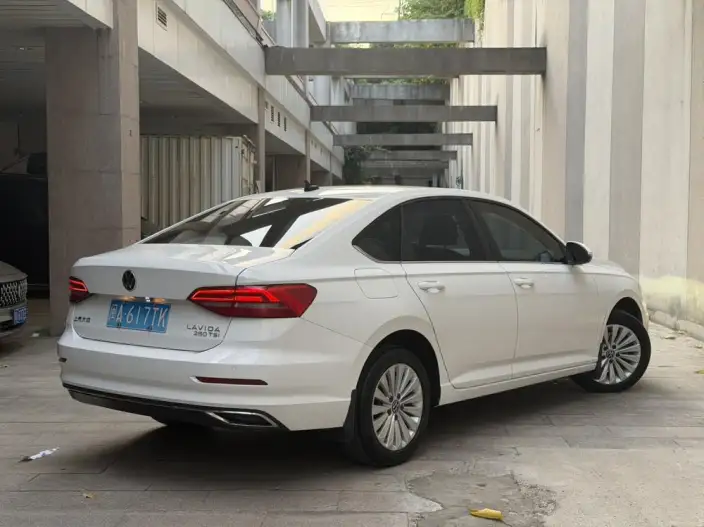 Volkswagen Lavida 2021 Model 280TSI DSG Comfort Edition – фото 5