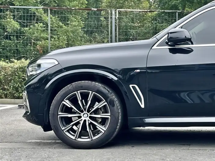 BMW X5 2023 Model xDrive30Li M Sports Set – фото 4