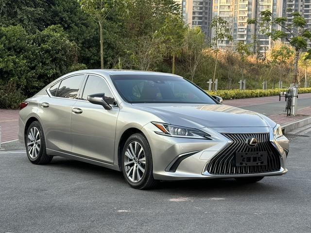 Lexus ES 2018 200 Excellence China VI – фото 3