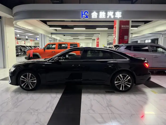 Audi A6L 2022 Model 40 TFSI Luxury Dynamic Model – фото 3