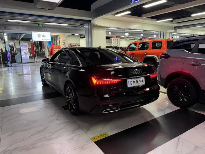 Audi A6L 2022 Model 40 TFSI Luxury Dynamic Model – фото 4