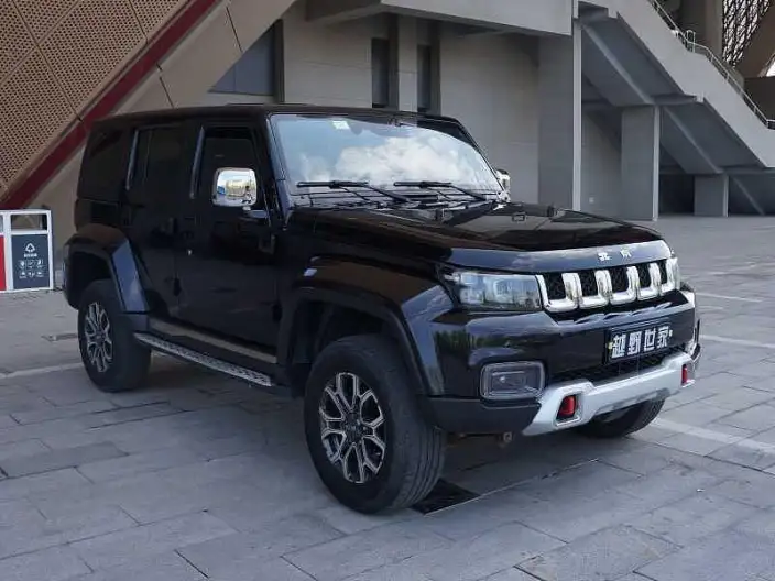 BAIC BJ40 2023 Model 2.0T Automatic 4WD City Hunter Edition Warrior Model – фото 3