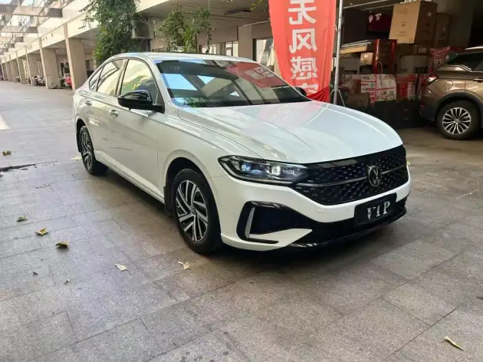 Volkswagen Lavida 2024 Model 300TSI DSG Starry Sky Leading Edition – фото 2