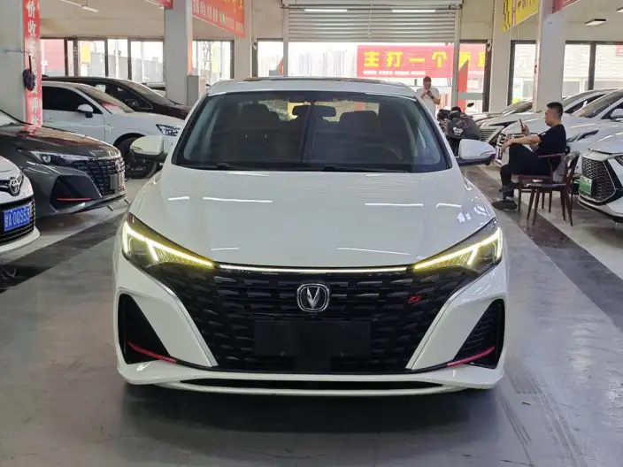 Changan Eado 2023 Model PLUS Changxiang Edition Blue whale NE 1.4T GDI DCT Noble Model – фото 2