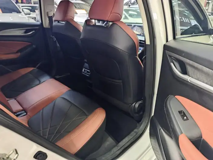 Changan Eado 2023 Model PLUS Changxiang Edition Blue whale NE 1.4T GDI DCT Noble Model – фото 7
