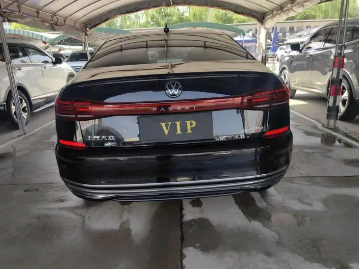 Volkswagen Passat 2022 Model 280TSI Business Edition – фото 5