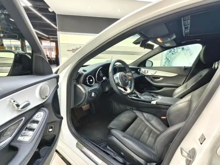Mercedes-Benz C-Class 2021 Model C 260 Star Edition Collector Edition – фото 8
