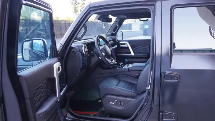 BAIC BJ40 2023 Model 2.0D Automatic 4WD Blade Hero Edition Warrior Model – фото 9