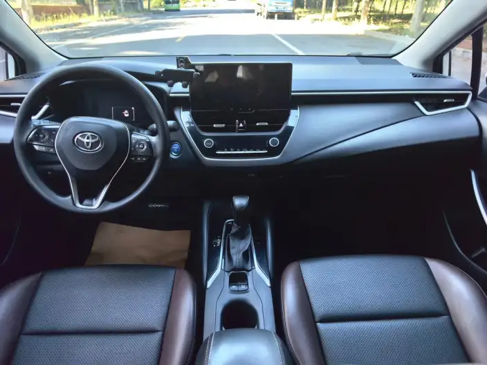 Toyota Corolla 2023 Model Intelligent Hybrid 1.8L E-CVT Elite Edition – фото 7