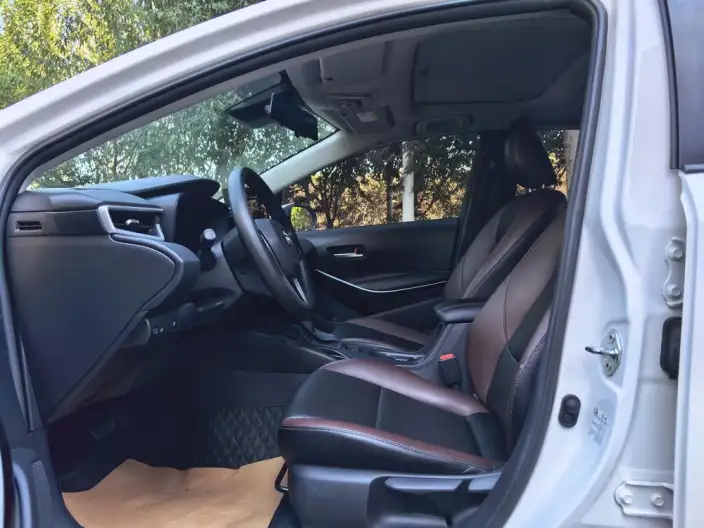 Toyota Corolla 2023 Model Intelligent Hybrid 1.8L E-CVT Elite Edition – фото 8