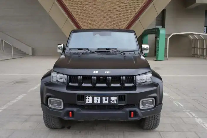 BAIC BJ40 2023 Model 2.0D Automatic 4WD Blade Hero Edition Warrior Model