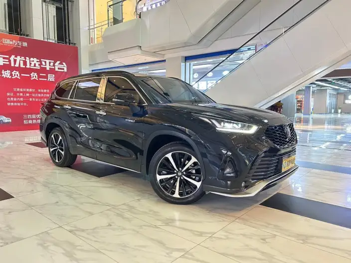 Crown Kluger 2024 Model Intelligent Hybrid 2.5L E-CVT 4WD Deluxe Edition – фото 3