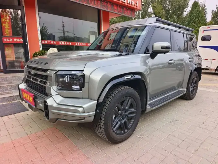 Jetour Traveler 2025 Model 2.0TD 4WD Xingji Land Rover Defender