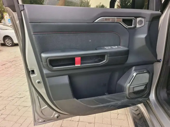 Jetour Traveler 2025 Model 2.0TD 4WD Xingji Land Rover Defender – фото 7