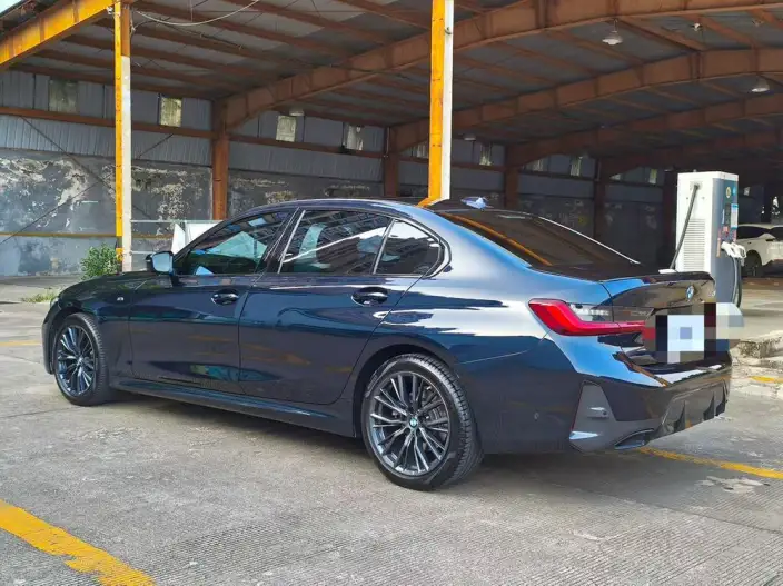 BMW 3 Series 2023 Model 325Li M Sports Set – фото 4