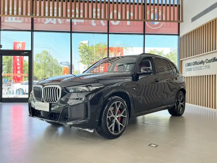 BMW X5 2025 Model xDrive30Li Exclusive Model M Sports Night Set