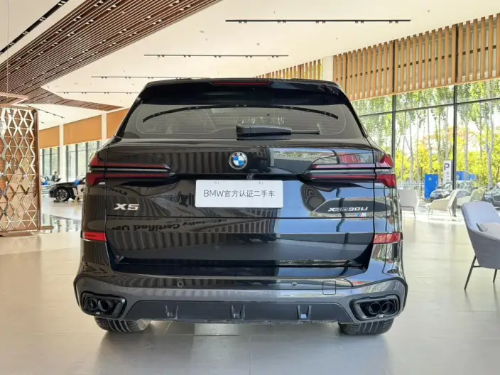 BMW X5 2025 Model xDrive30Li Exclusive Model M Sports Night Set
