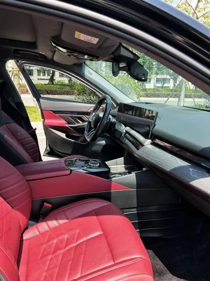 BMW 5 Series 2024 Model 530Li Exclusive Model M Sports Set – фото 7