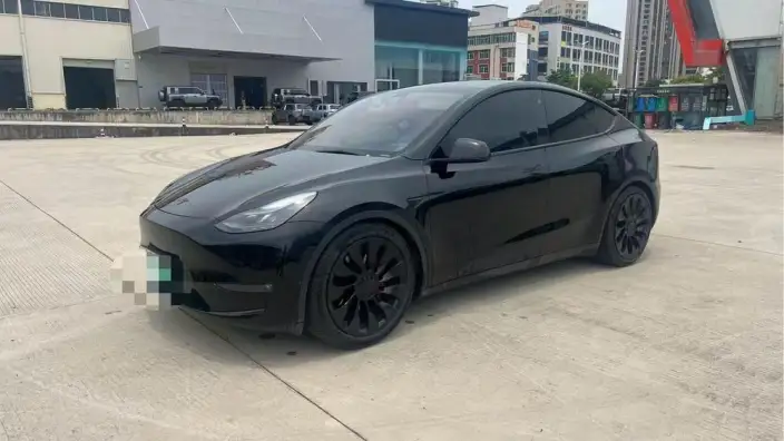 Model Y 2022 Model Performance High performance All-wheel drive version – фото 1