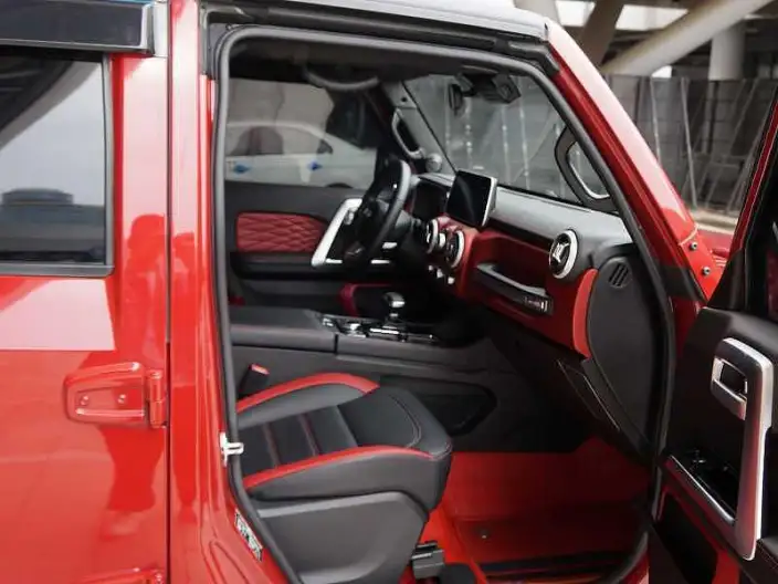 BAIC BJ40 2023 Model 2.0T Automatic 4WD City Hunter Edition Warrior Model – фото 7