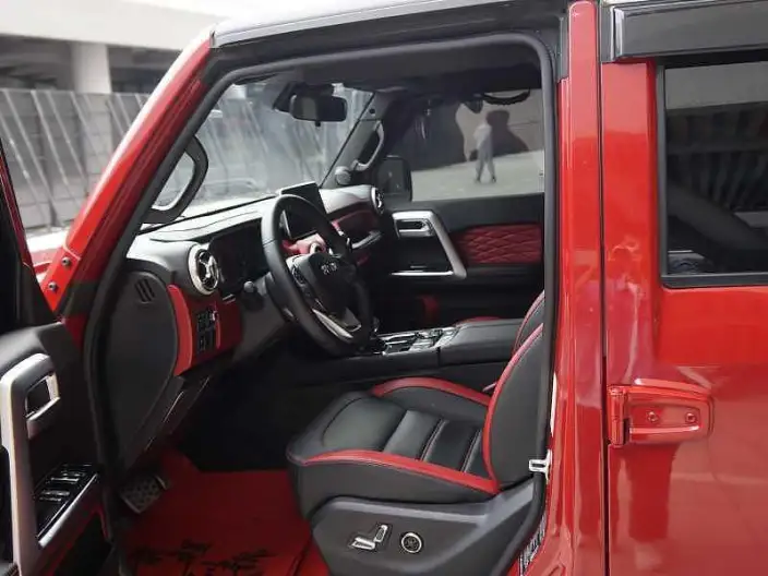 BAIC BJ40 2023 Model 2.0T Automatic 4WD City Hunter Edition Warrior Model – фото 9