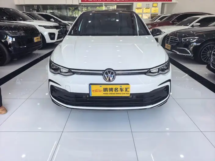 Volkswagen Golf 2023 Model Facelift 280TSI DSG R-Line Lite – фото 2