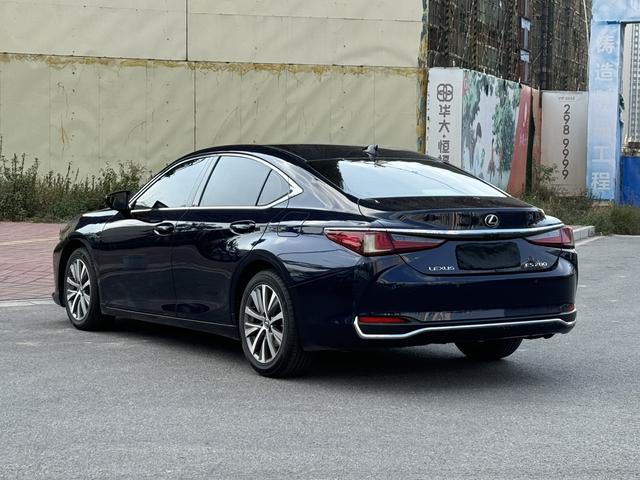Lexus ES 2018 200 Excellence China VI – фото 9