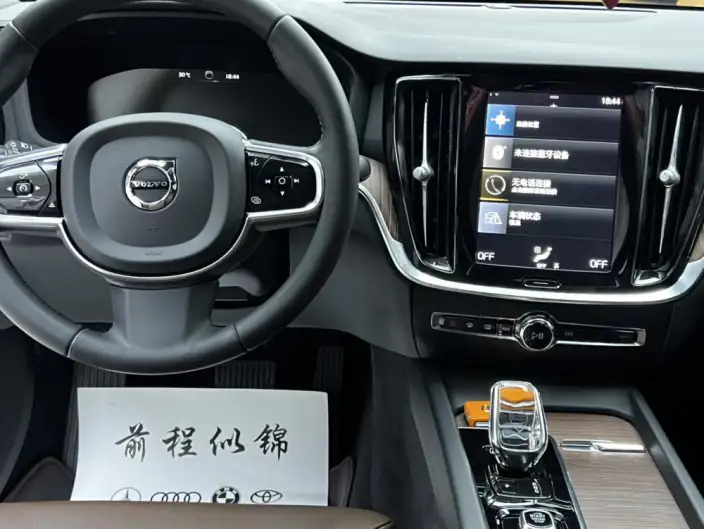 Volvo S60 2022 Model B4 Smart Range Deluxe Edition – фото 7