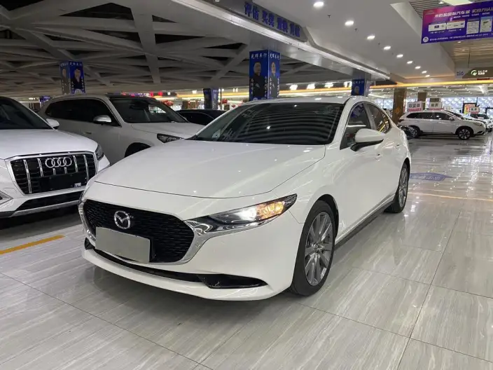 Mazda3 Axela 2023 Model 2.0L Automatic Zhi Ya Edition – фото 1