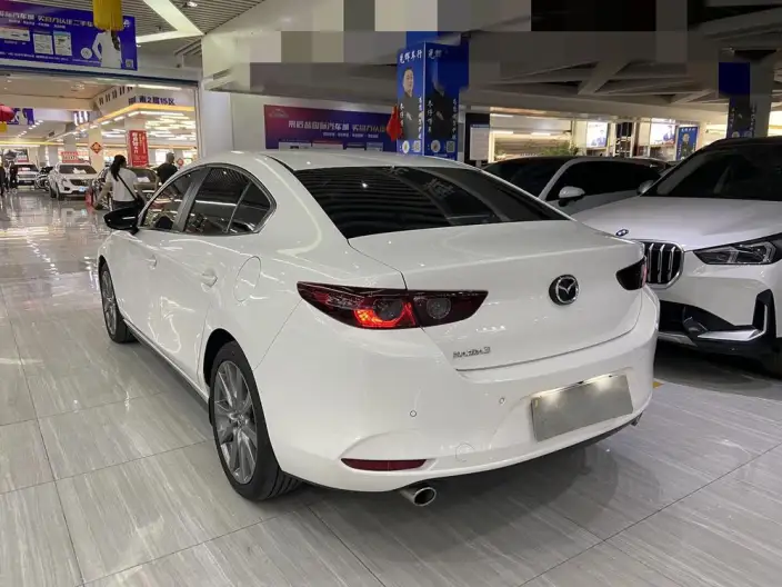 Mazda3 Axela 2023 Model 2.0L Automatic Zhi Ya Edition – фото 4