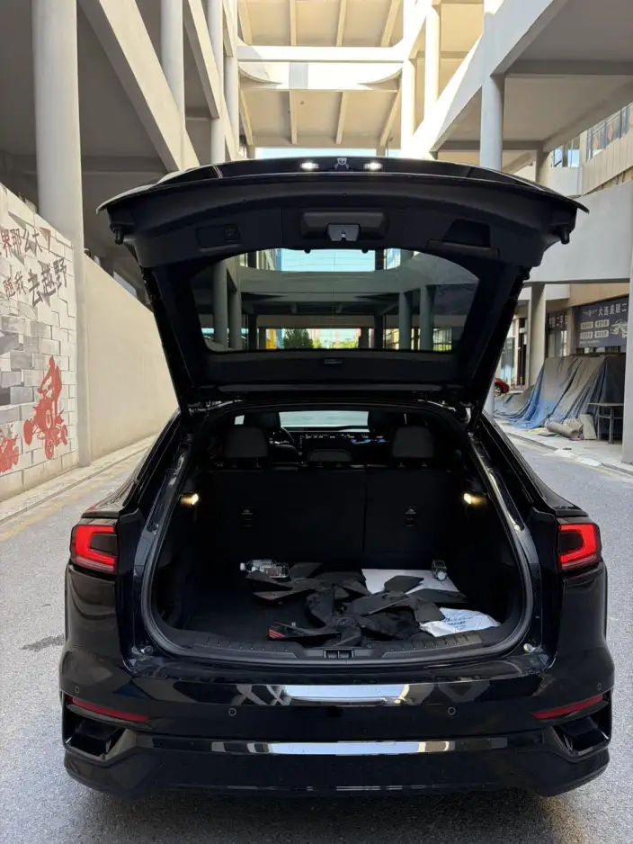 Ford Mondeo 2025 Model 2.0T E- Hybrid Sports Edition ST-Line – фото 8