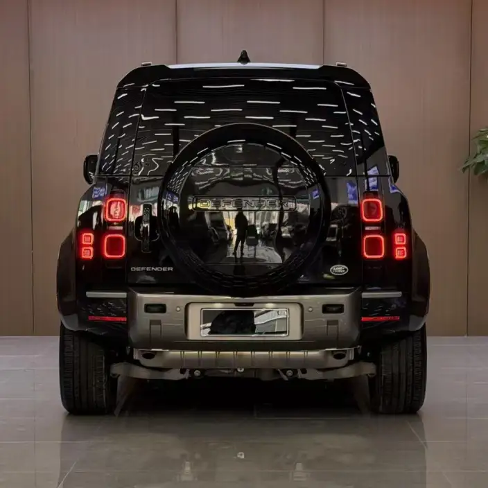 Land Rover Defender 2023 Model Facelift 110 P400 X-Dynamic HSE – фото 5