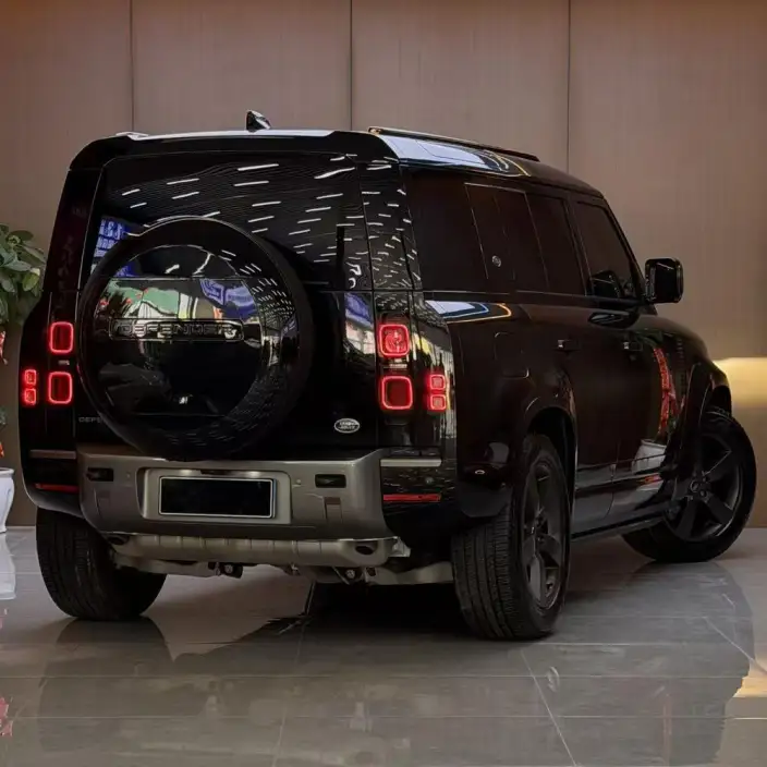 Land Rover Defender 2023 Model Facelift 110 P400 X-Dynamic HSE – фото 6